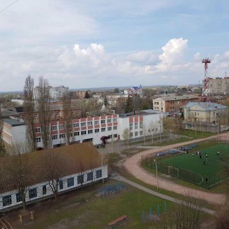 Уютная Квартира В 5 Мин Пешком От Курорта Myrhorod Ngoại thất bức ảnh